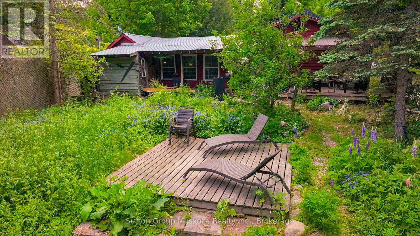 254 Brunel Road, Huntsville, Ontario P1H 1R6 - Photo 42 - X12208841