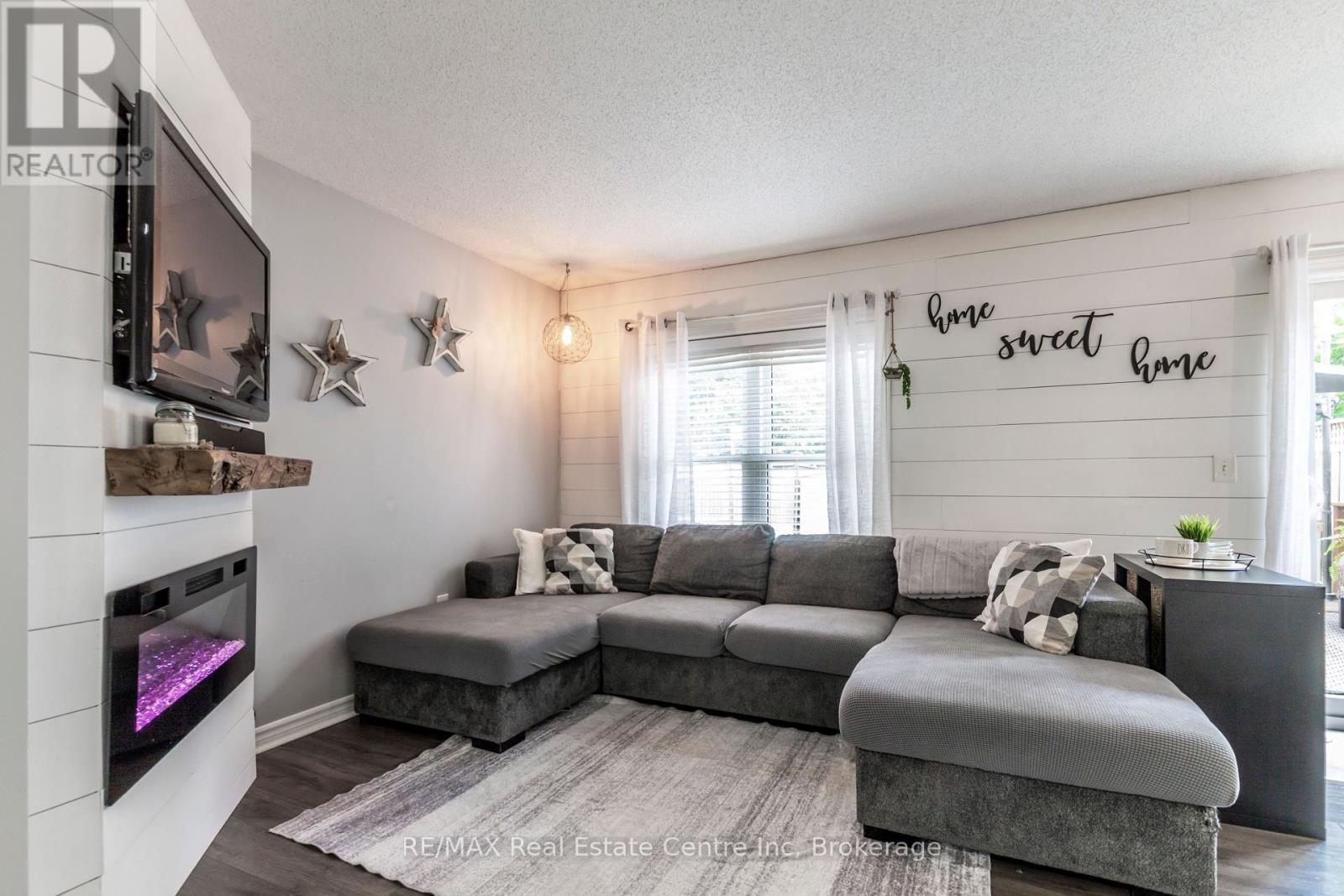 37 Swift Crescent, Guelph, Ontario  N1E 7J3 - Photo 9 - X12194230