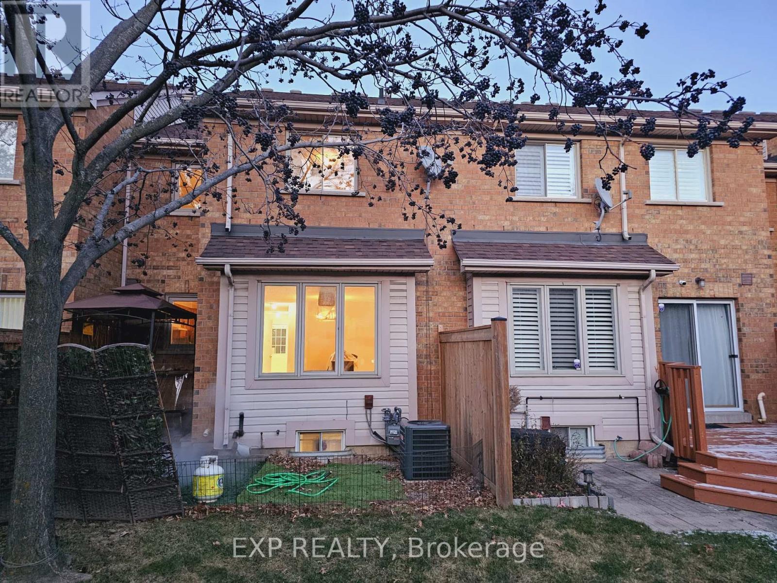 4 - 5950 Glen Erin Drive, Mississauga, Ontario  L5M 6J1 - Photo 13 - W12211246