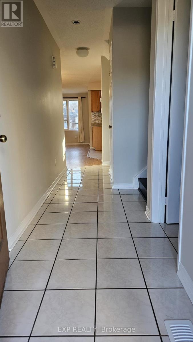 4 - 5950 Glen Erin Drive, Mississauga, Ontario  L5M 6J1 - Photo 3 - W12211246