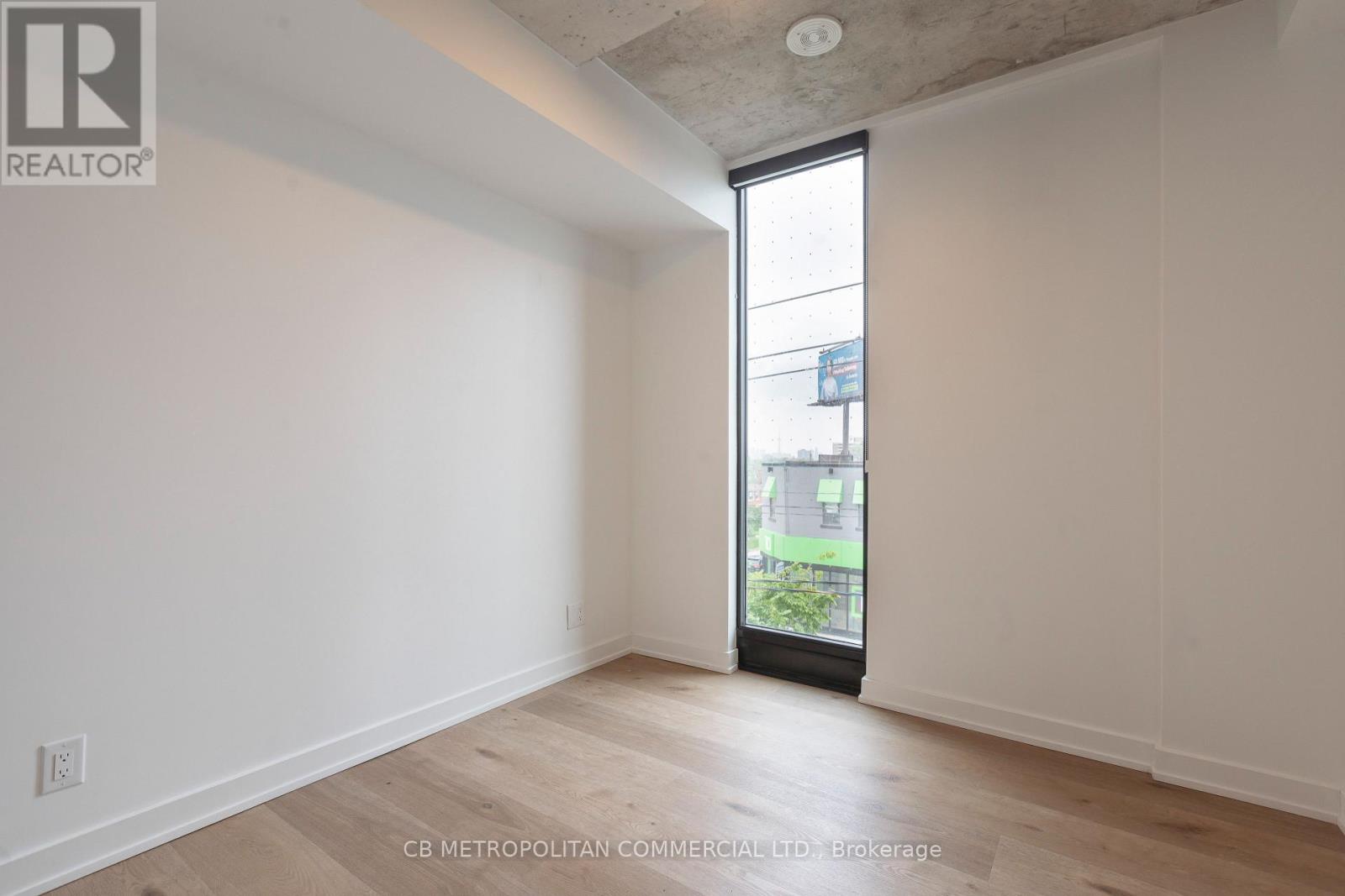 302 - 7 Fairbank Avenue, Toronto, Ontario  M6E 3Y5 - Photo 11 - W12211260