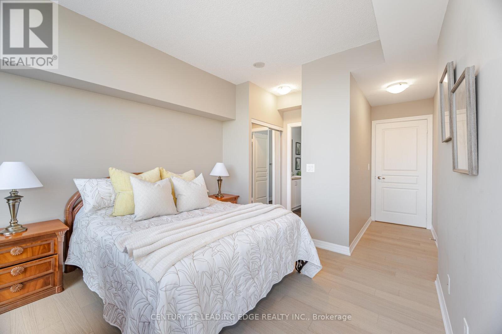 201 - 223 Webb Drive S, Mississauga (City Centre), Ontario  L5B 0E8 - Photo 21 - W12211270