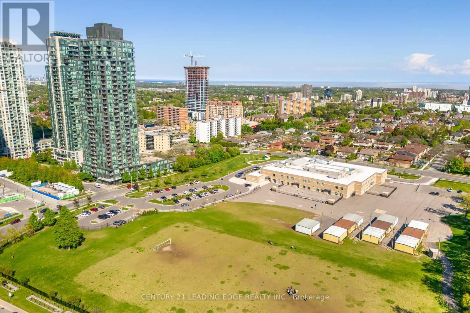 201 - 223 Webb Drive S, Mississauga (City Centre), Ontario  L5B 0E8 - Photo 48 - W12211270