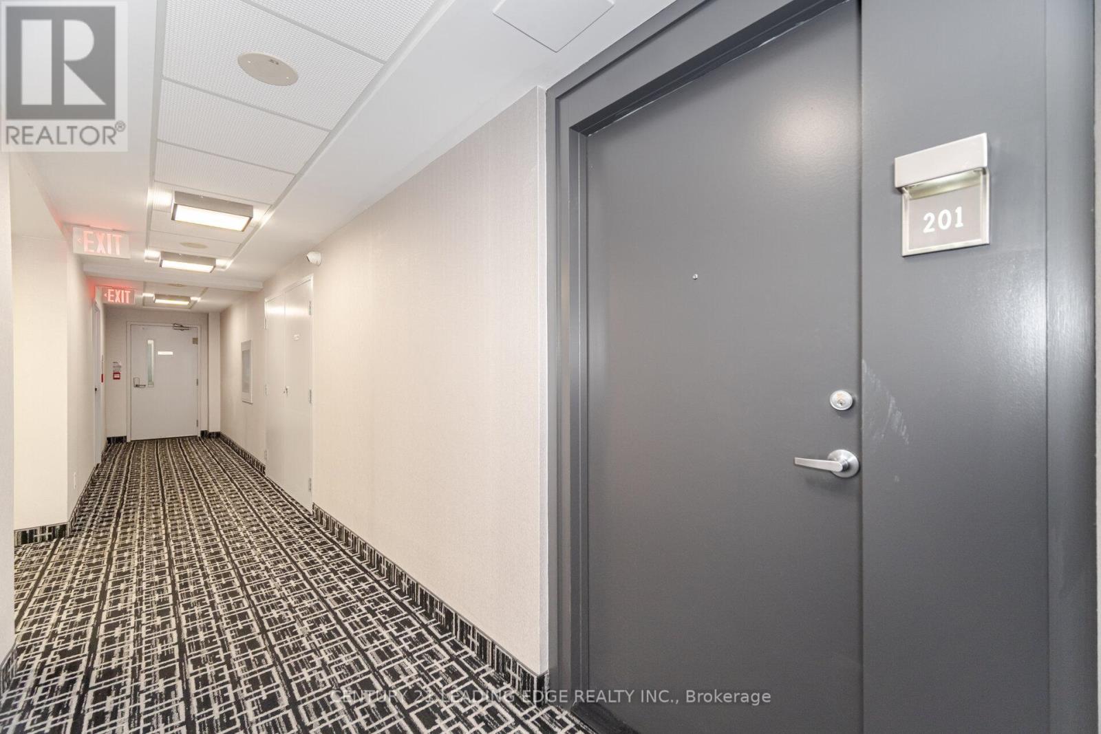 201 - 223 Webb Drive S, Mississauga (City Centre), Ontario  L5B 0E8 - Photo 7 - W12211270