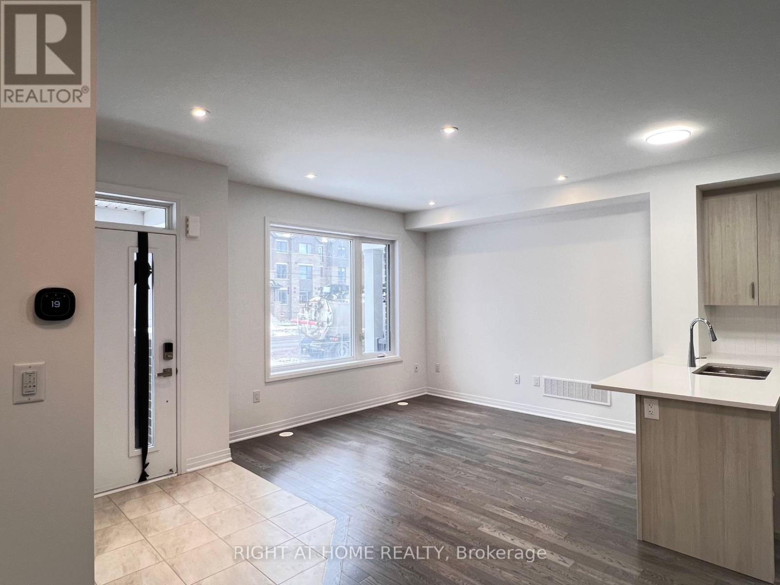 3278 Sixth Line, Oakville (Go Glenorchy), Ontario  L6M 5S8 - Photo 2 - W12211271