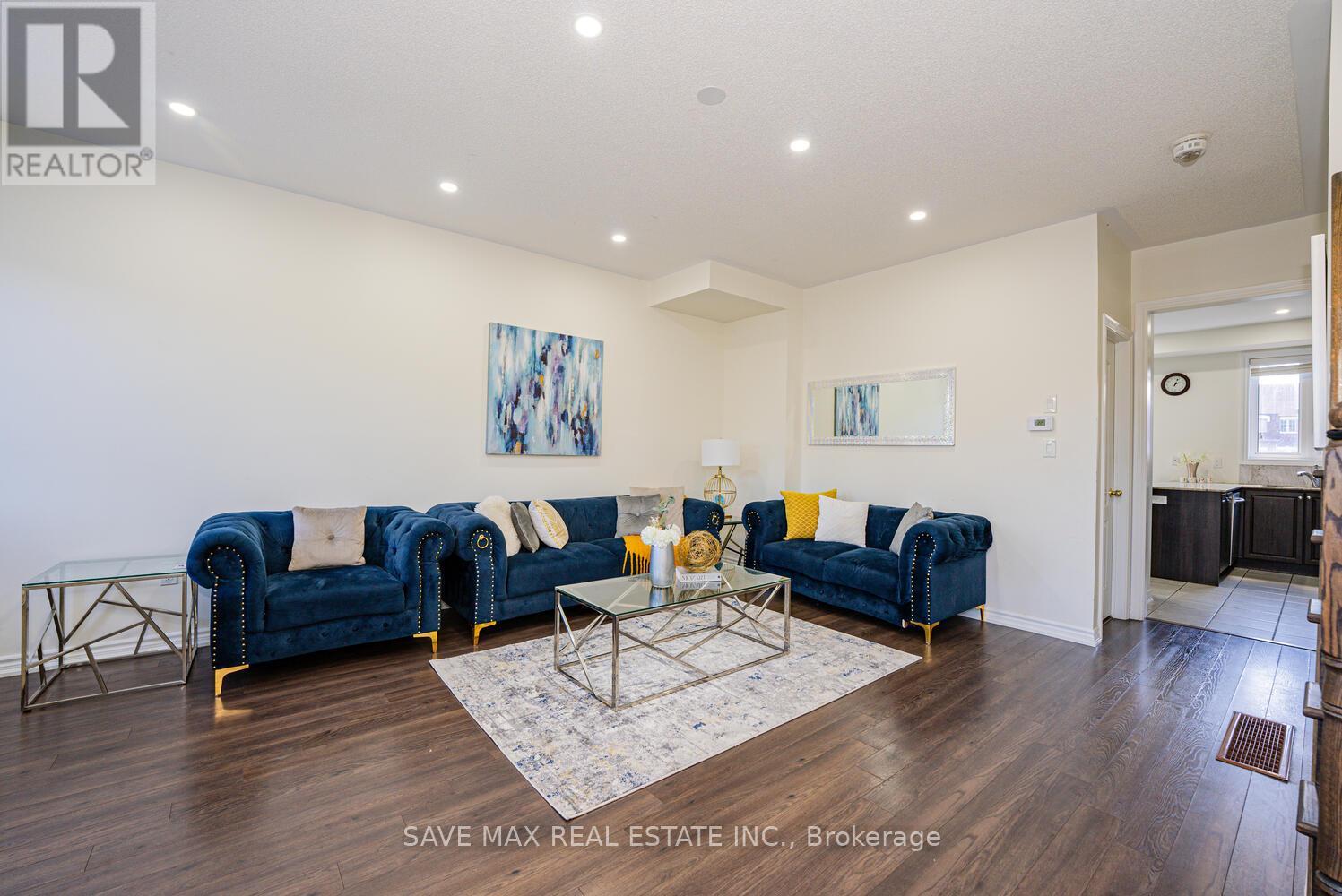 80 New Pines Trail, Brampton (Heart Lake), Ontario  L6Z 0B4 - Photo 21 - W12211273