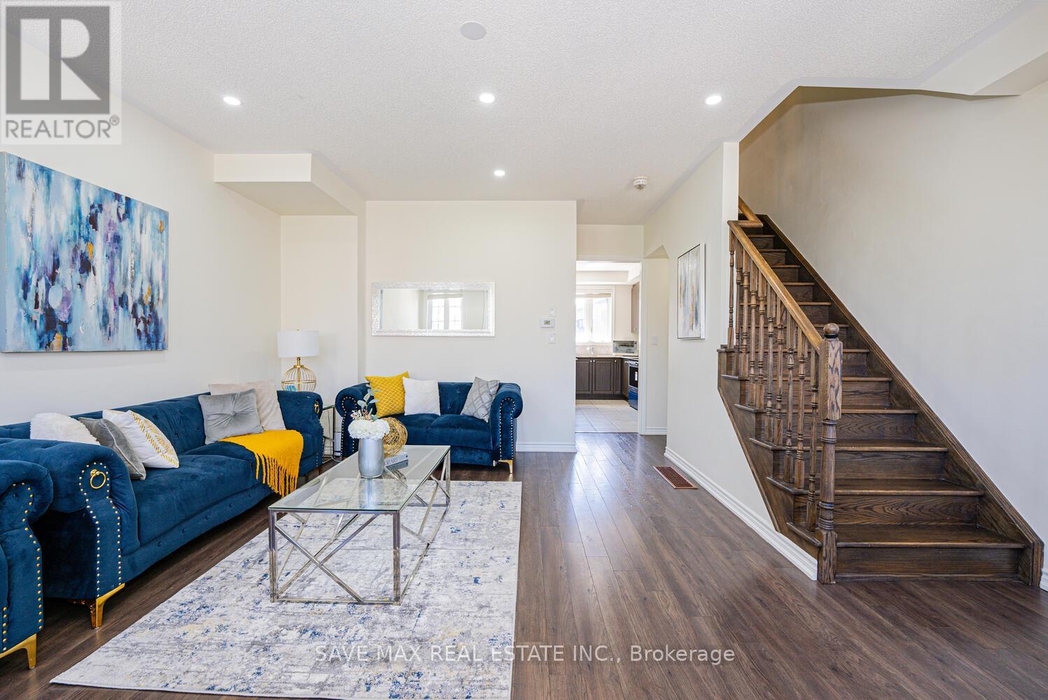 80 New Pines Trail, Brampton (Heart Lake), Ontario  L6Z 0B4 - Photo 25 - W12211273