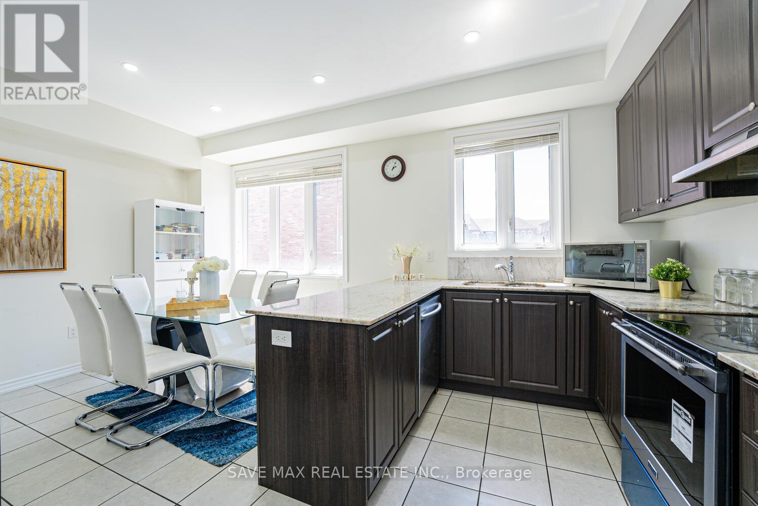 80 New Pines Trail, Brampton (Heart Lake), Ontario  L6Z 0B4 - Photo 26 - W12211273