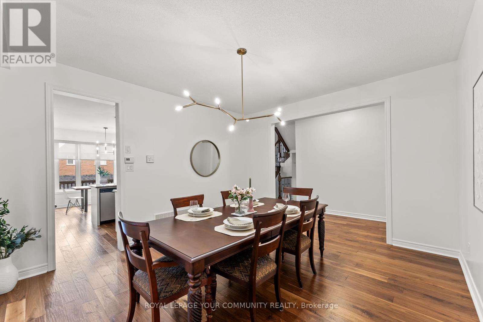 29 Paisley Green Avenue, Caledon, Ontario  L7C 3R8 - Photo 10 - W12211276