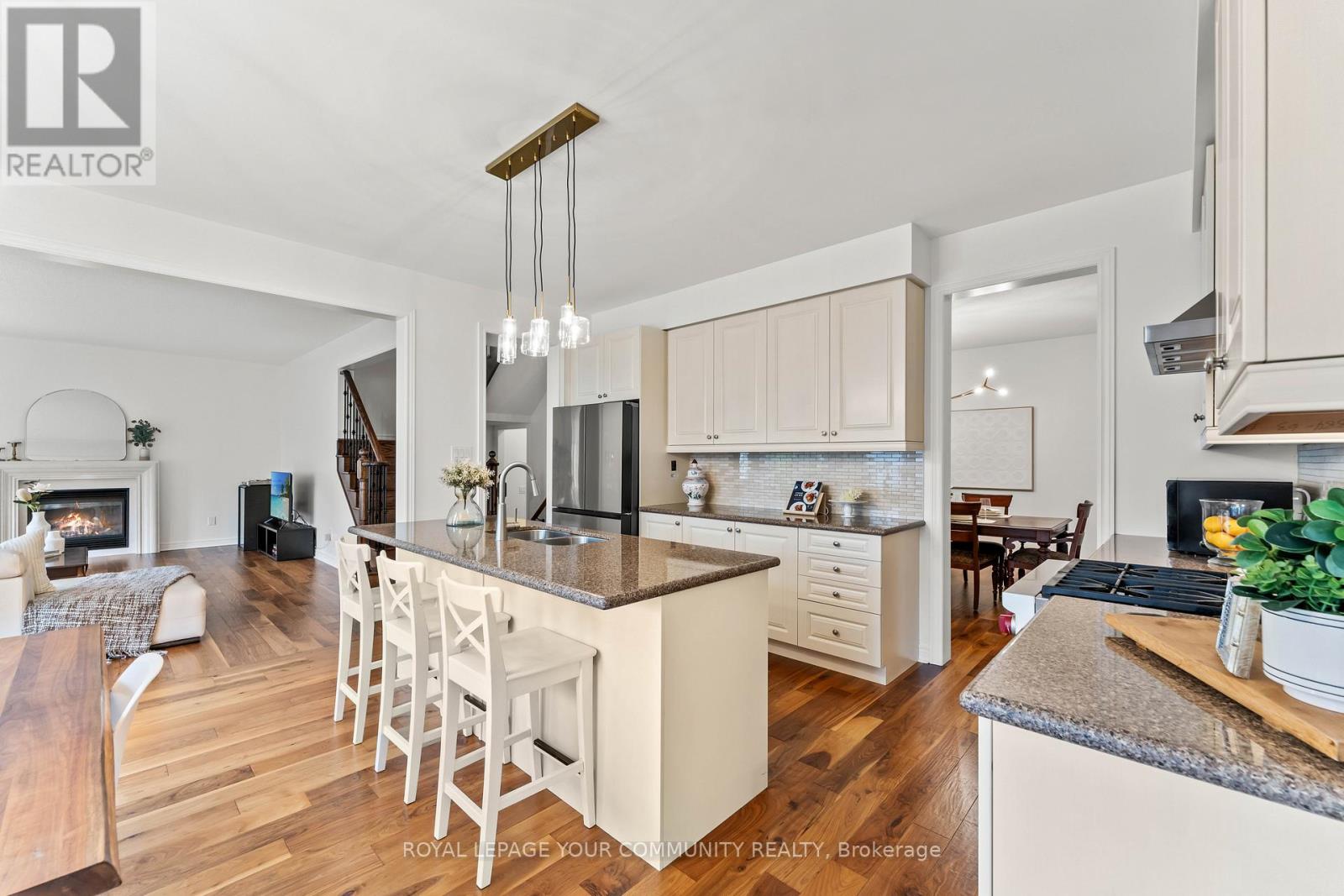 29 Paisley Green Avenue, Caledon, Ontario  L7C 3R8 - Photo 16 - W12211276
