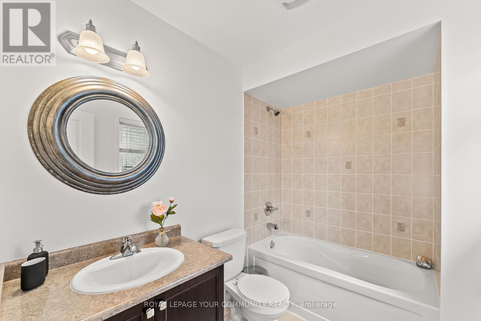 29 Paisley Green Avenue, Caledon, Ontario  L7C 3R8 - Photo 39 - W12211276