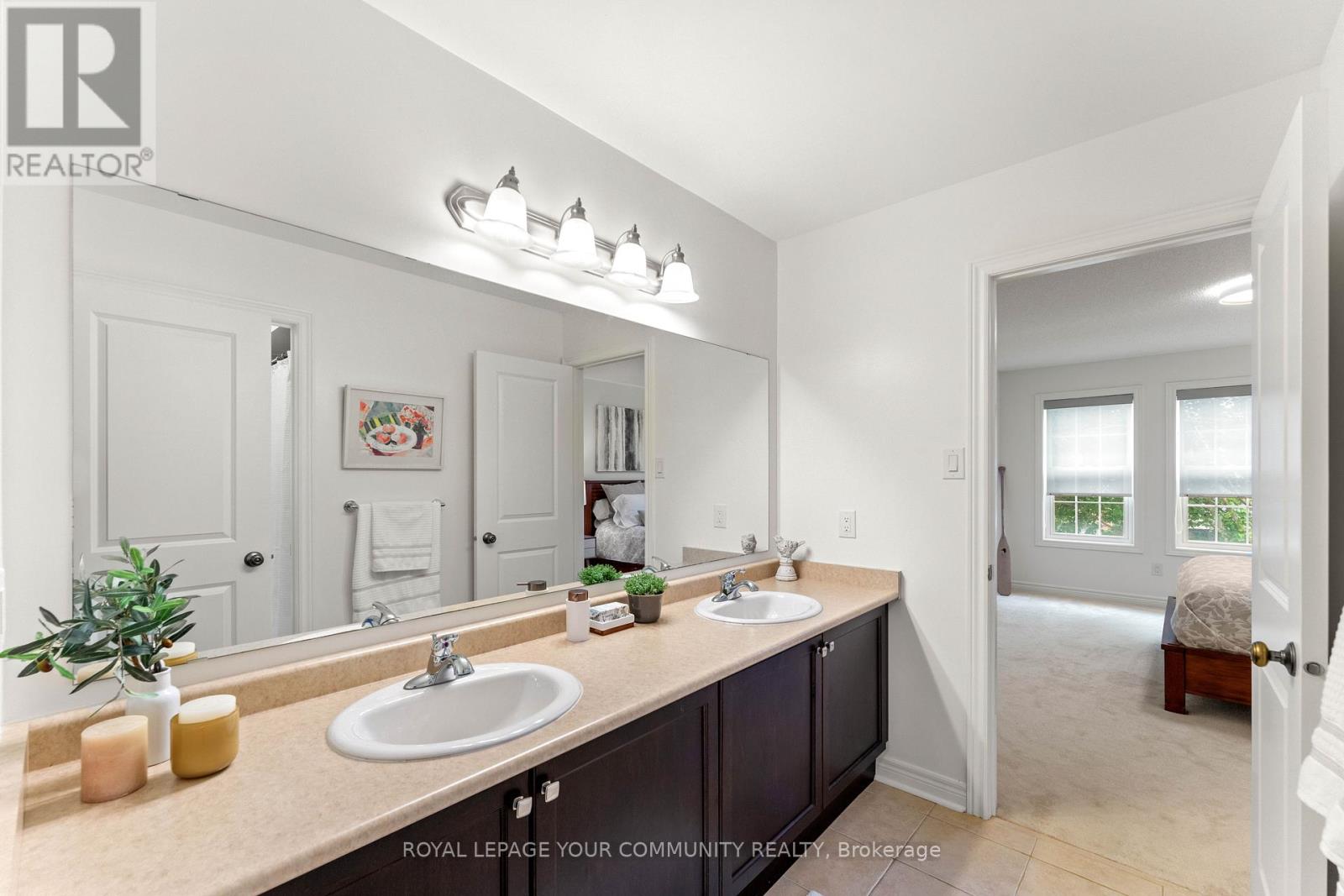 29 Paisley Green Avenue, Caledon, Ontario  L7C 3R8 - Photo 41 - W12211276