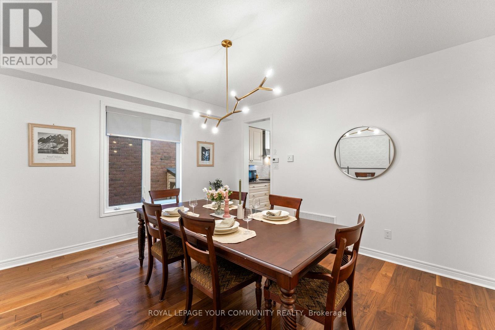 29 Paisley Green Avenue, Caledon, Ontario  L7C 3R8 - Photo 8 - W12211276