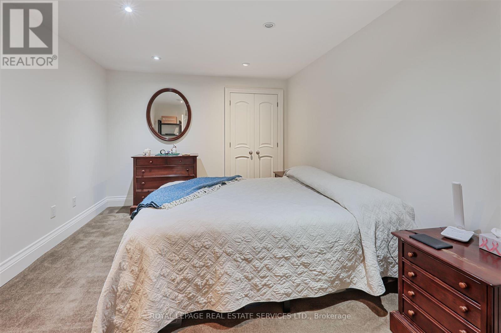 169 Morrison Road, Oakville, Ontario  L6J 4J3 - Photo 28 - W12211292