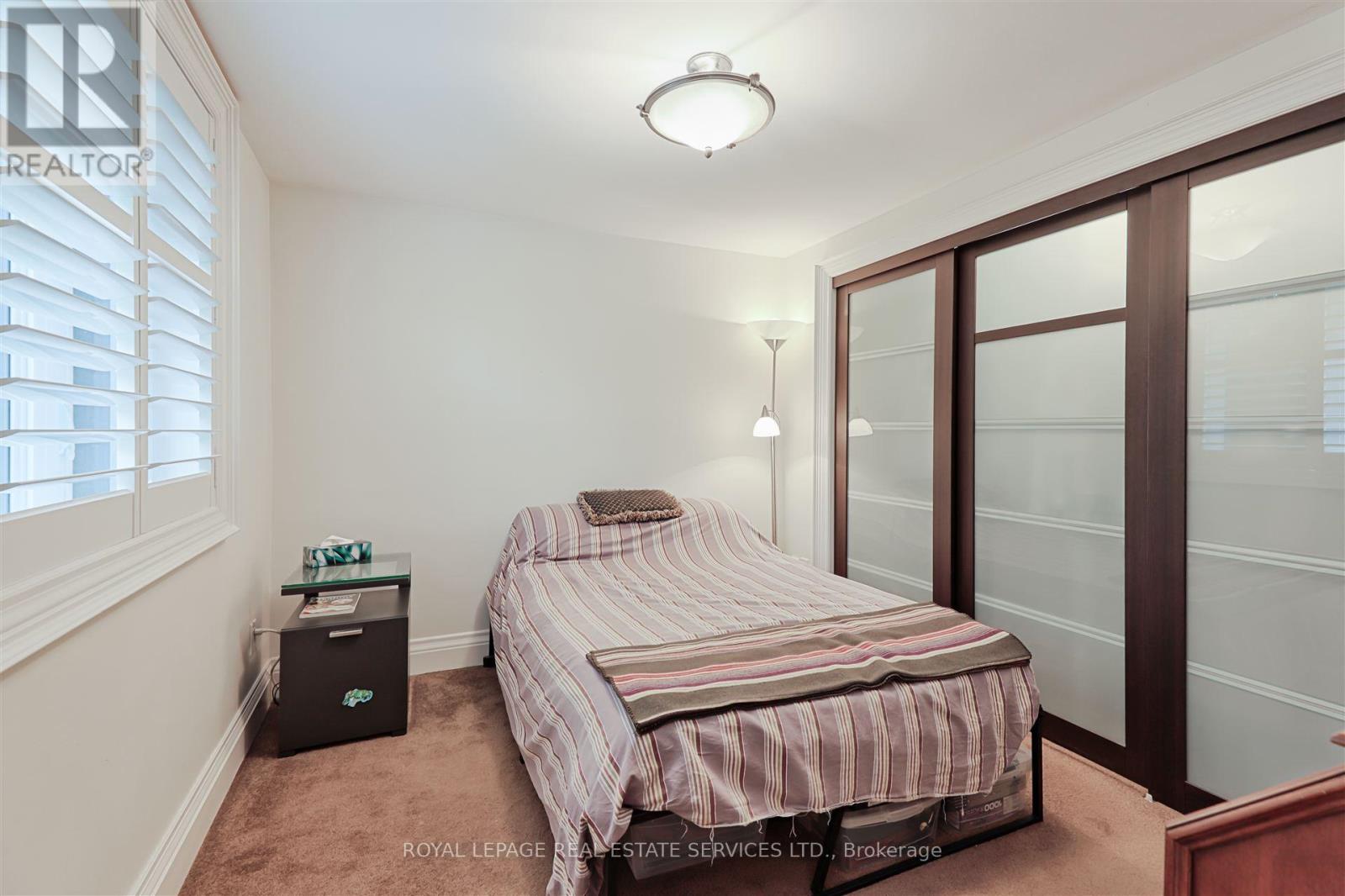 169 Morrison Road, Oakville, Ontario  L6J 4J3 - Photo 29 - W12211292