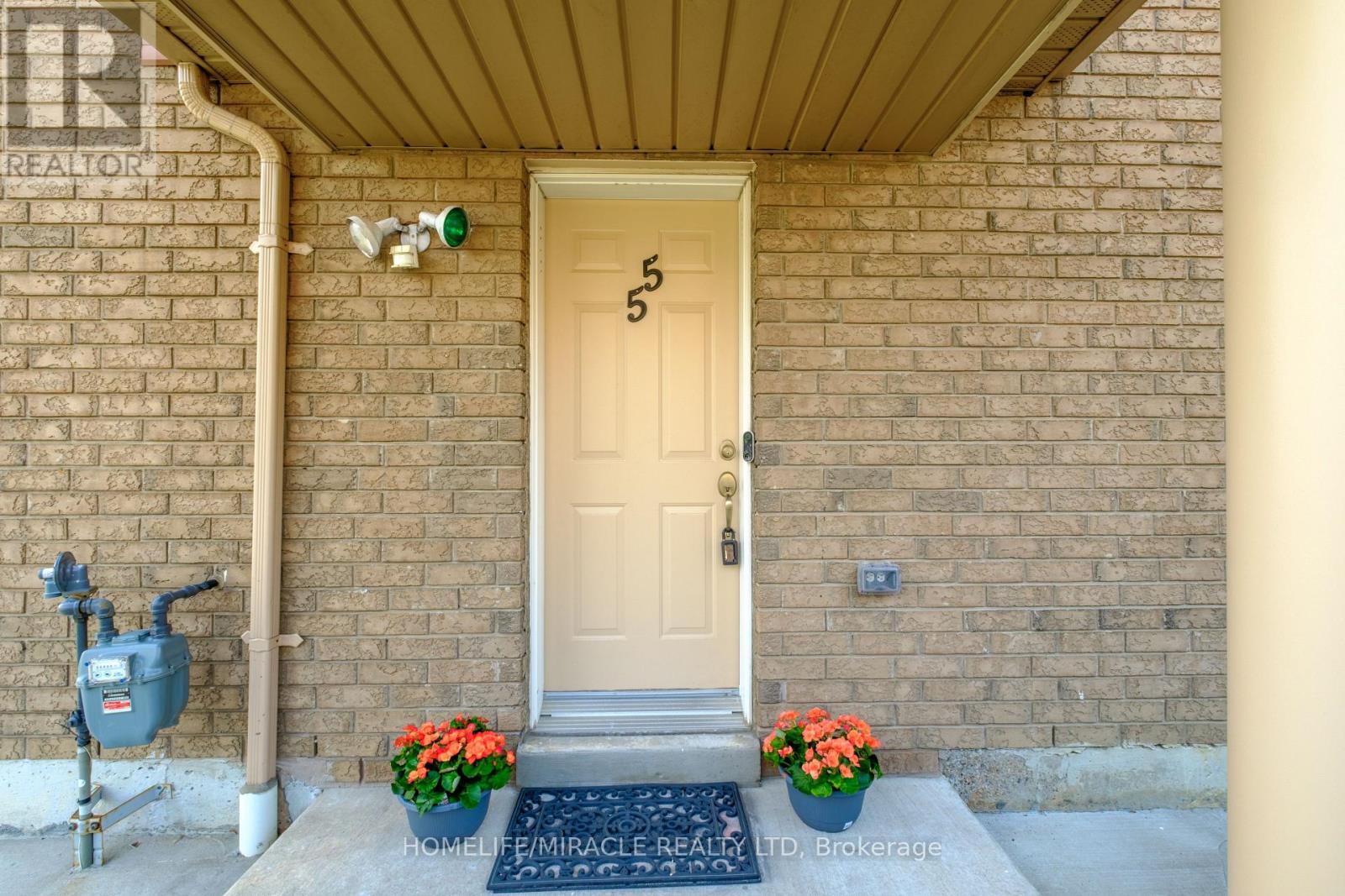 55 - 7035 Rexwood Road, Mississauga, Ontario  L4T 4M7 - Photo 2 - W12188289