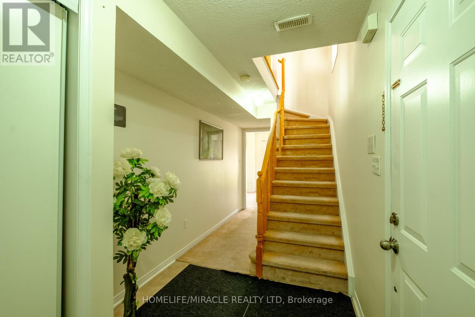 55 - 7035 Rexwood Road, Mississauga, Ontario  L4T 4M7 - Photo 4 - W12188289