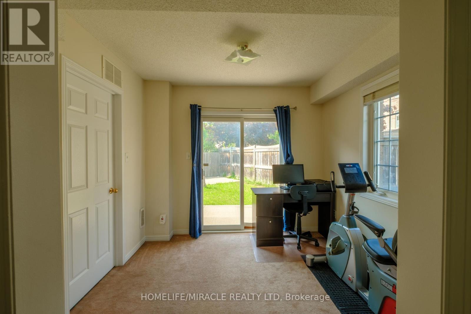 55 - 7035 Rexwood Road, Mississauga, Ontario  L4T 4M7 - Photo 8 - W12188289