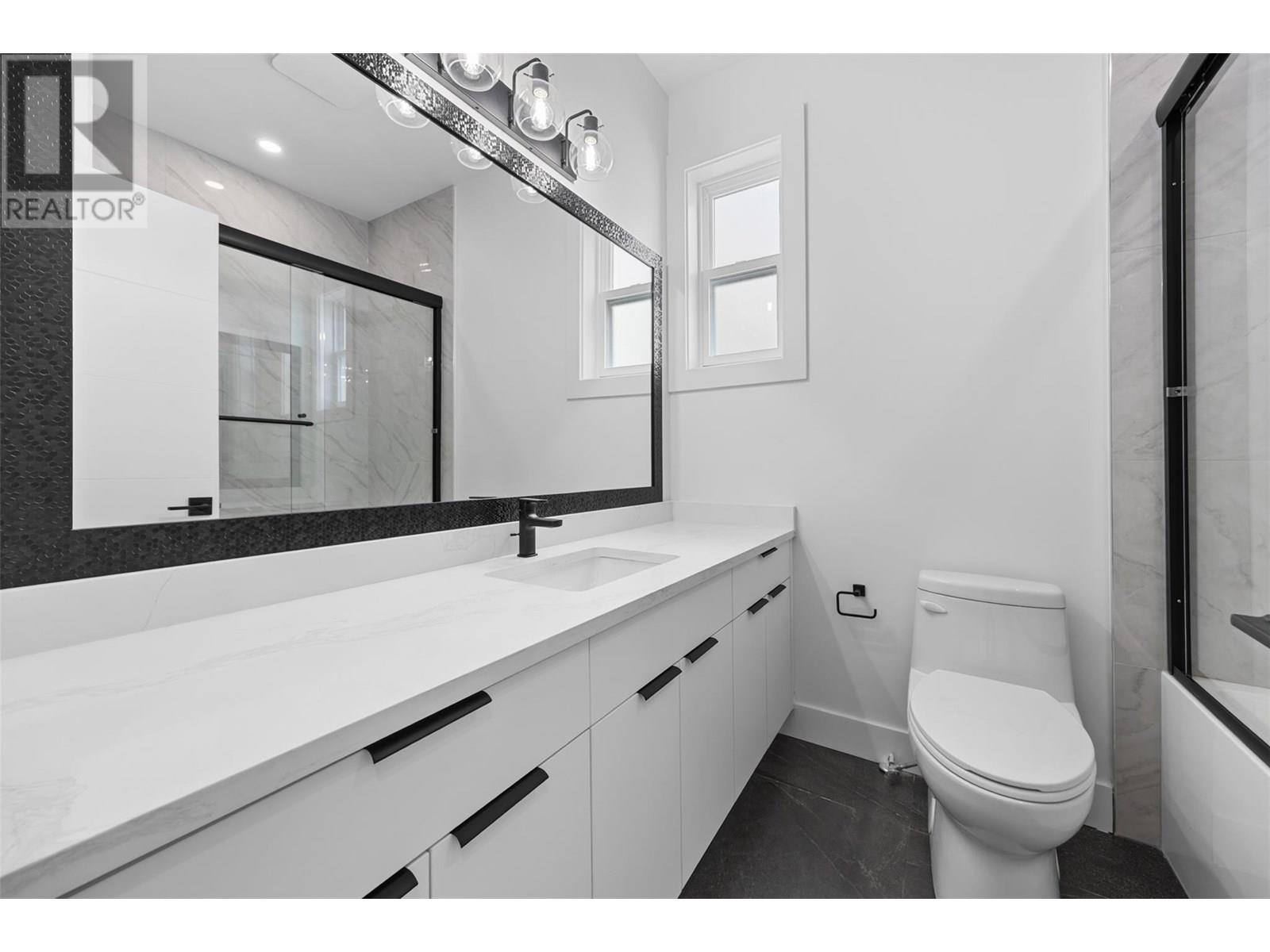 750 Raymer Avenue, Kelowna, British Columbia  V1Y 4Z8 - Photo 9 - 10345983