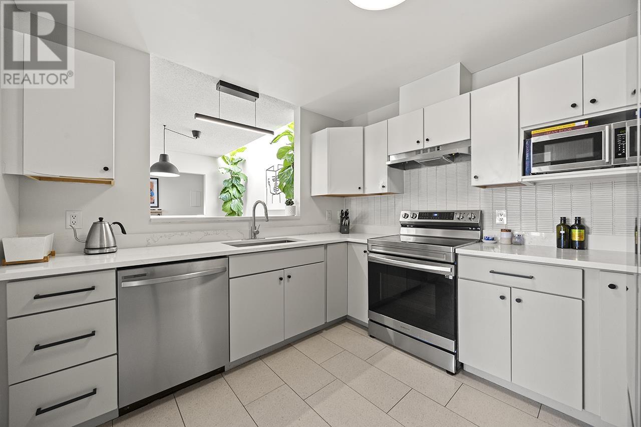 304 7580 Minoru Boulevard, Richmond, British Columbia  V6Y 1Z5 - Photo 12 - R3013668