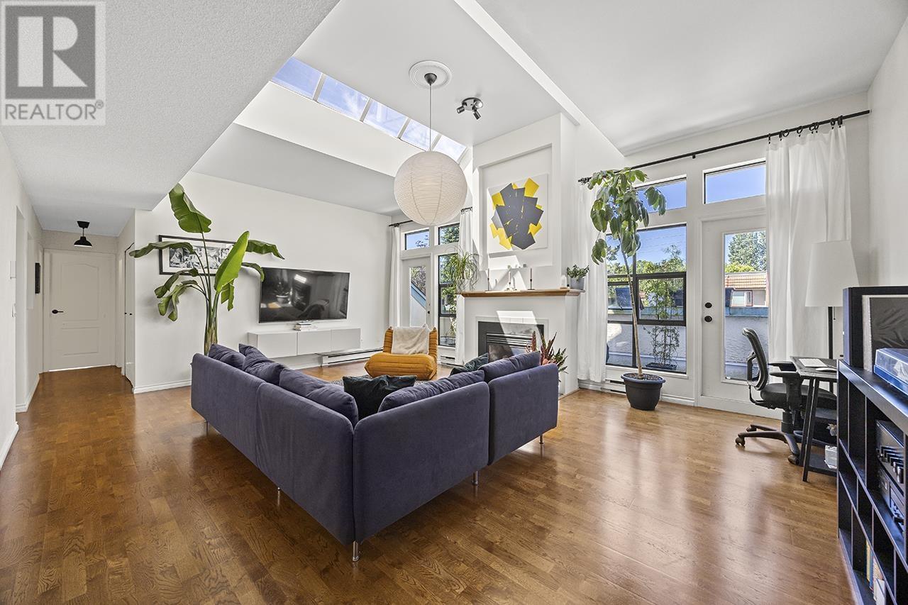 304 7580 Minoru Boulevard, Richmond, British Columbia  V6Y 1Z5 - Photo 5 - R3013668