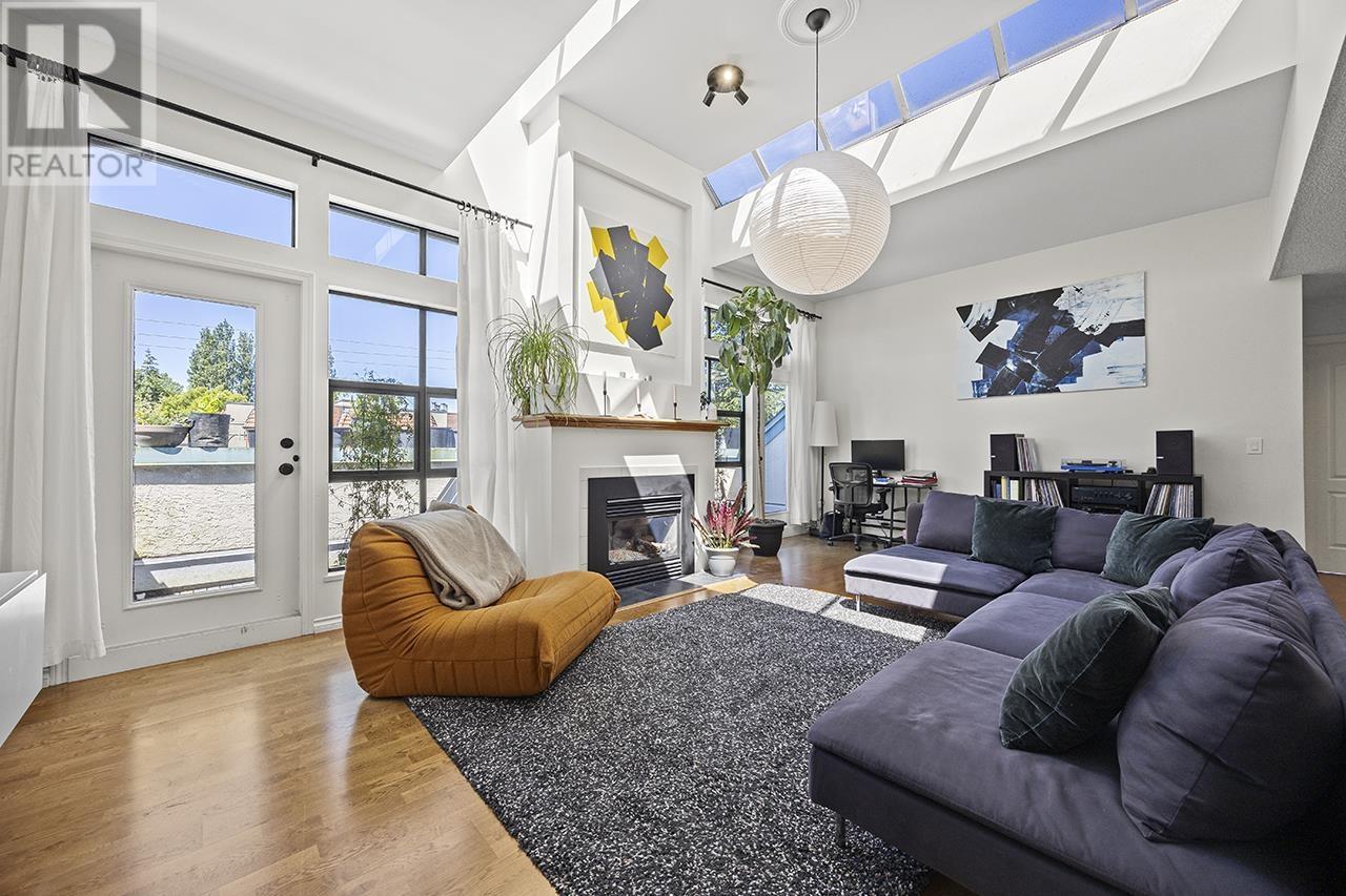 304 7580 Minoru Boulevard, Richmond, British Columbia  V6Y 1Z5 - Photo 6 - R3013668