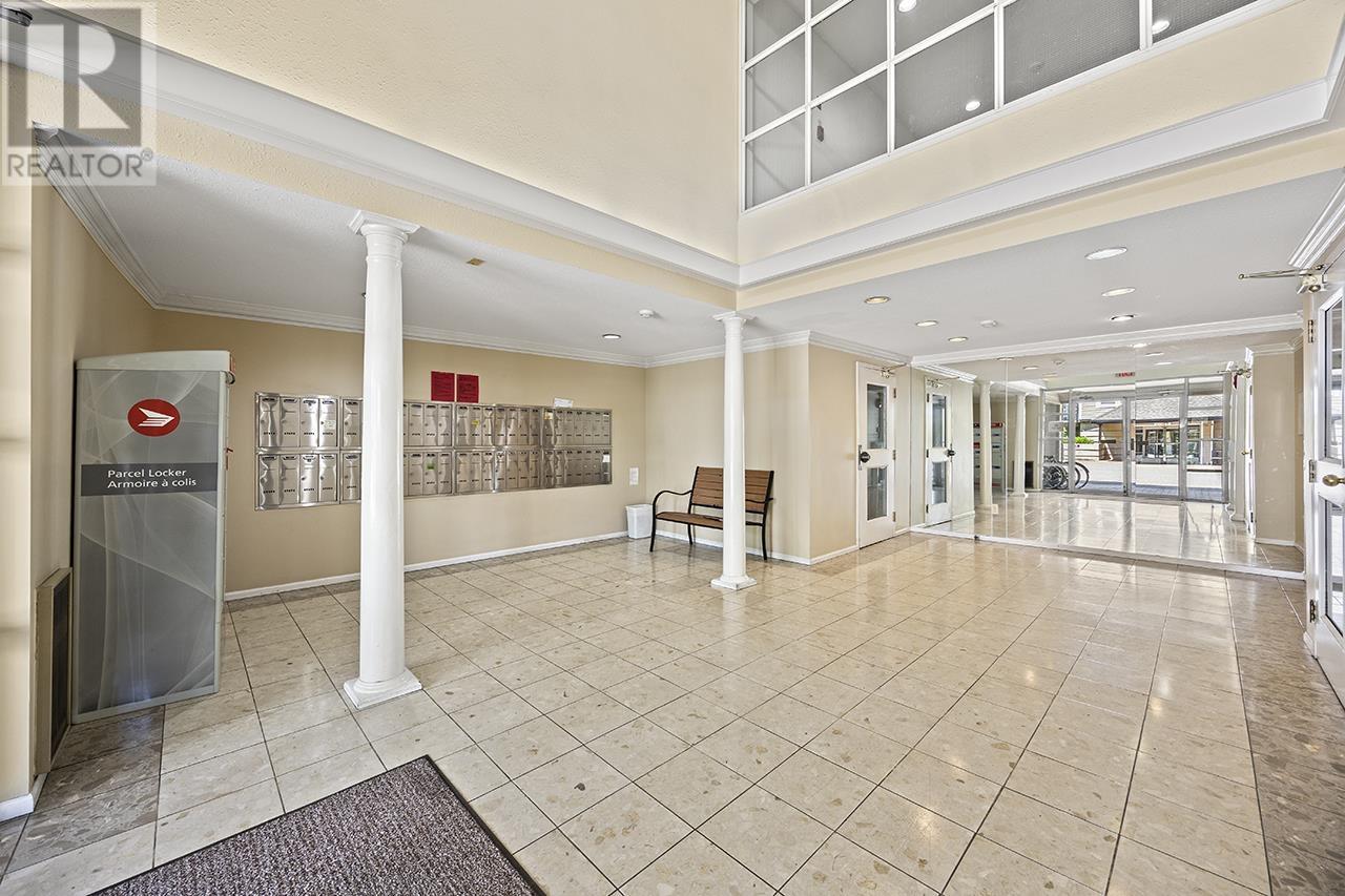 304 7580 Minoru Boulevard, Richmond, British Columbia  V6Y 1Z5 - Photo 4 - R3013668