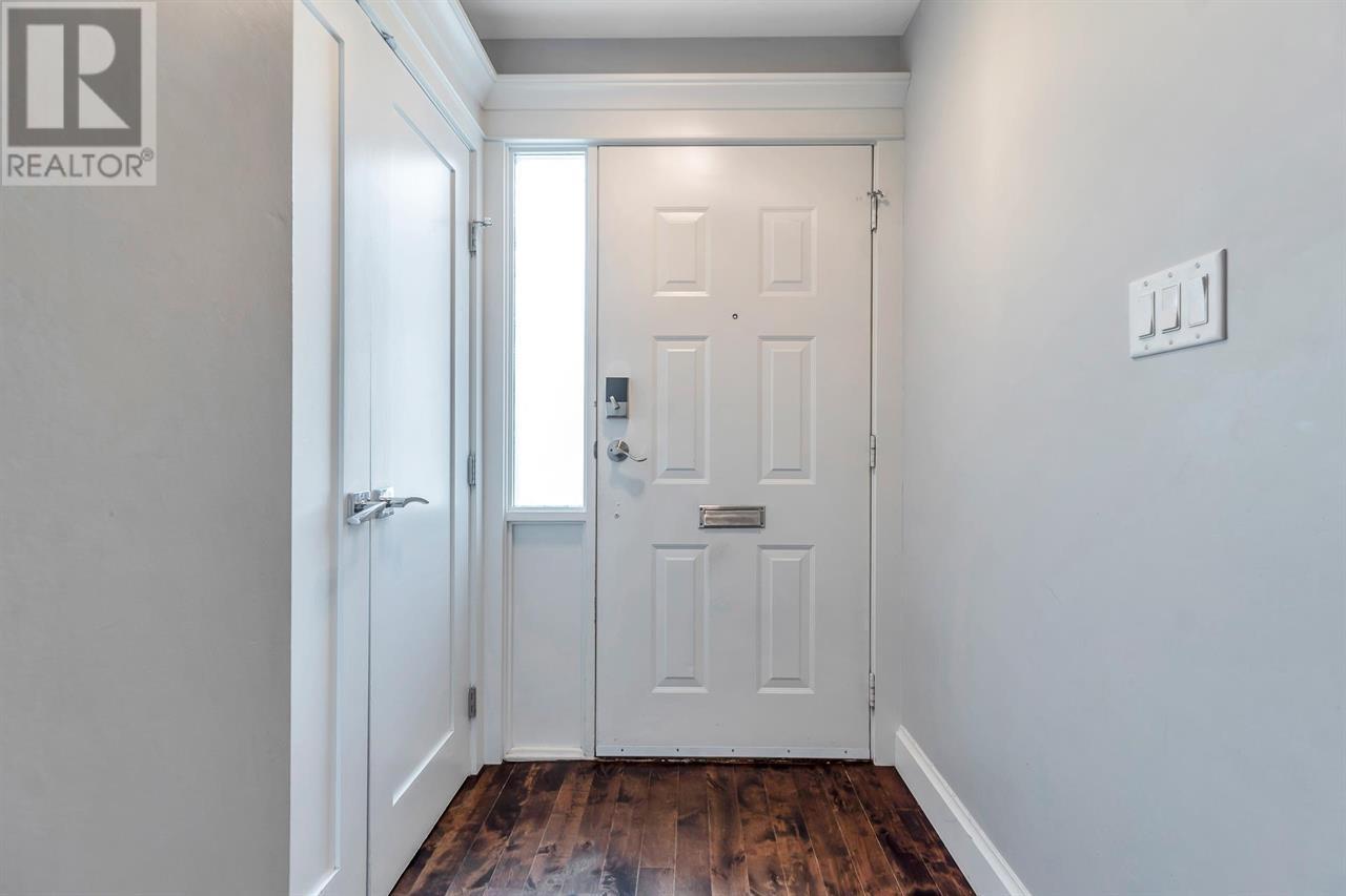 3952 Indian River Drive, North Vancouver, British Columbia  V7G 2G9 - Photo 4 - R3013976