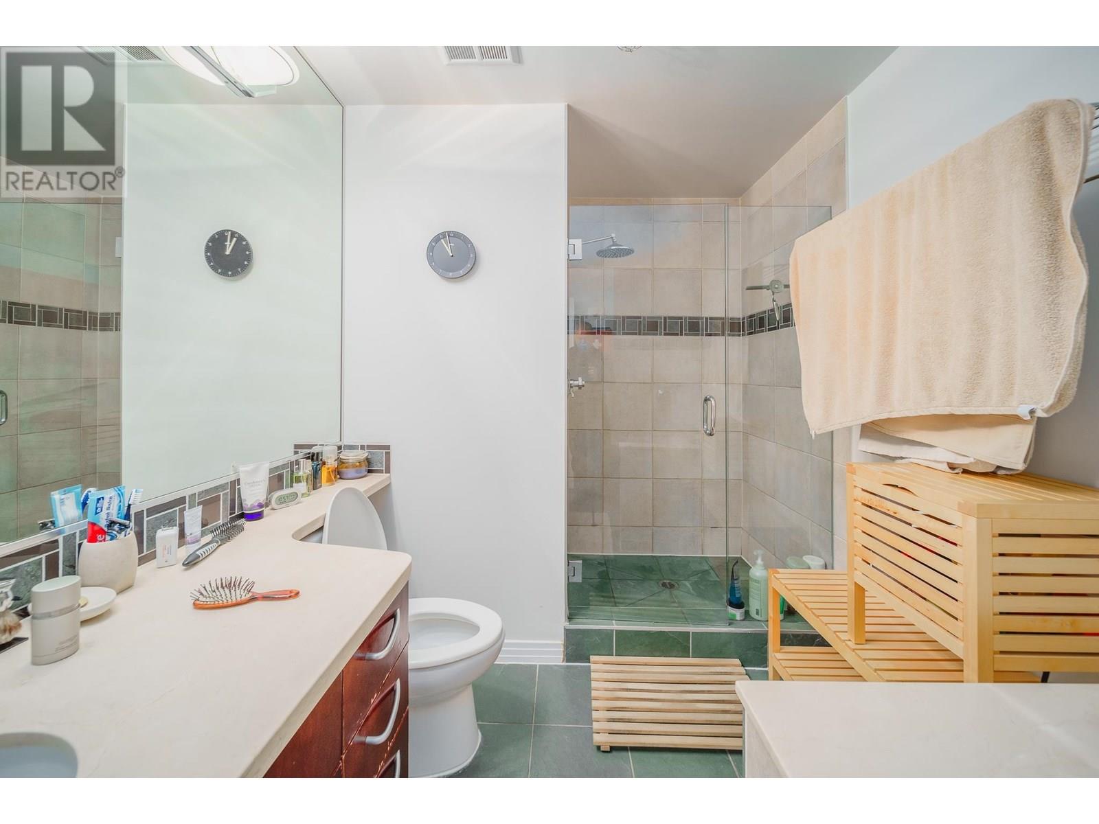 301 198 Aquarius Mews, Vancouver, British Columbia  V6Z 2Y4 - Photo 18 - R3013985