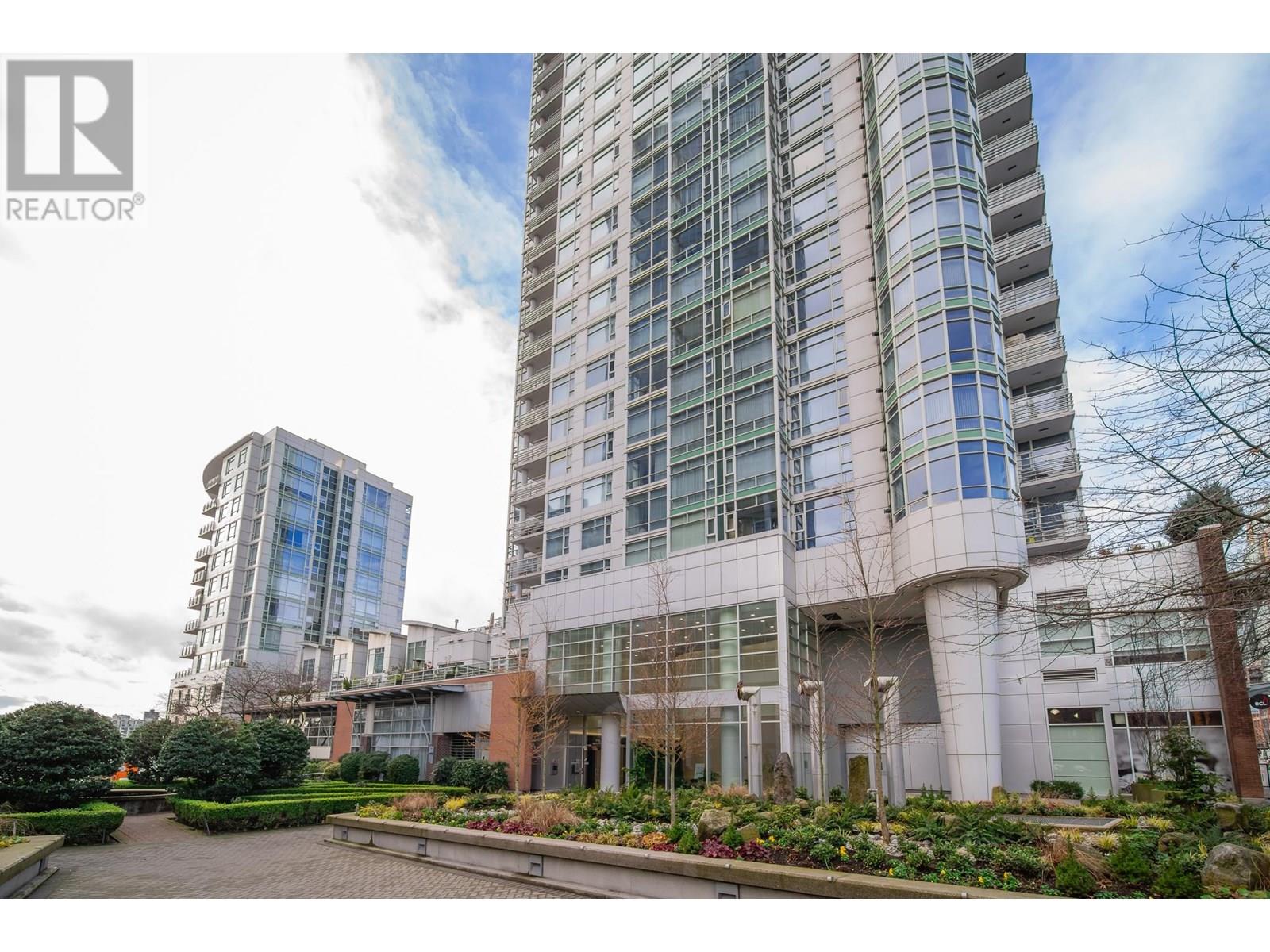 301 198 Aquarius Mews, Vancouver, British Columbia  V6Z 2Y4 - Photo 25 - R3013985