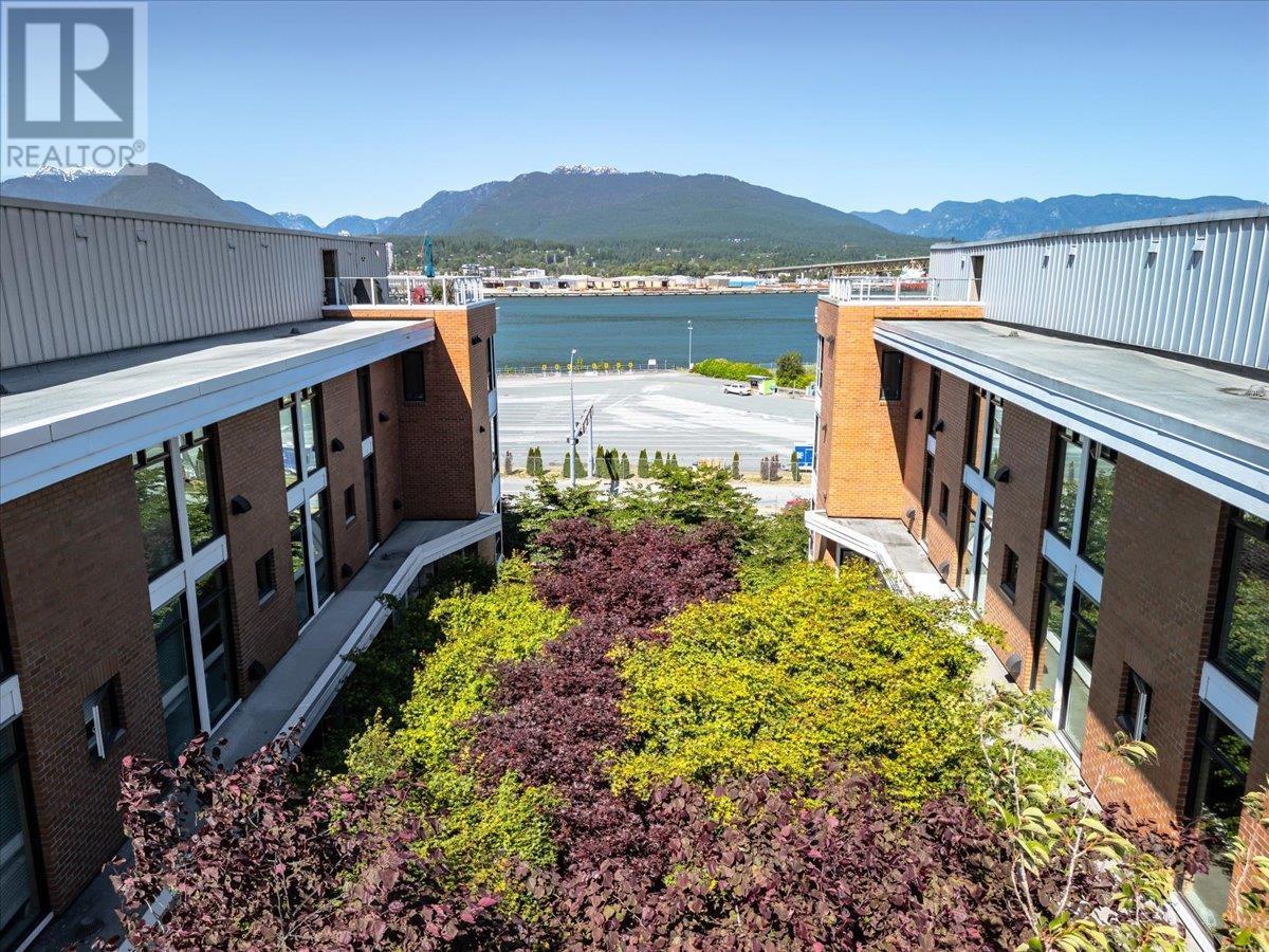 2953 Wall Street, Vancouver, British Columbia  V5K 0A6 - Photo 33 - R3013993