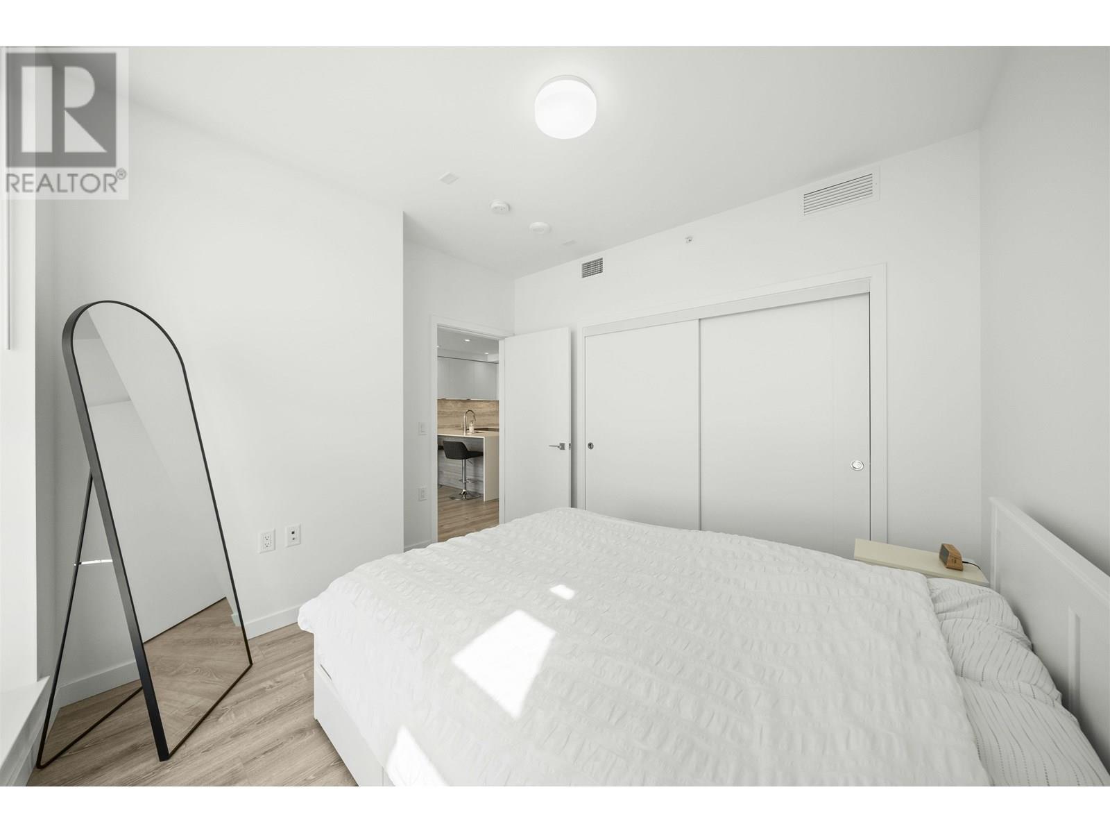 2202 680 Quayside Drive, New Westminster, British Columbia  V3M 0P2 - Photo 12 - R3014005