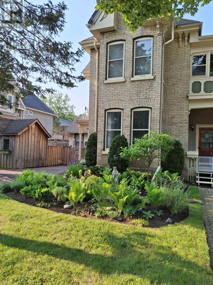 Photo 2 of 47 for 65 Bruce Street