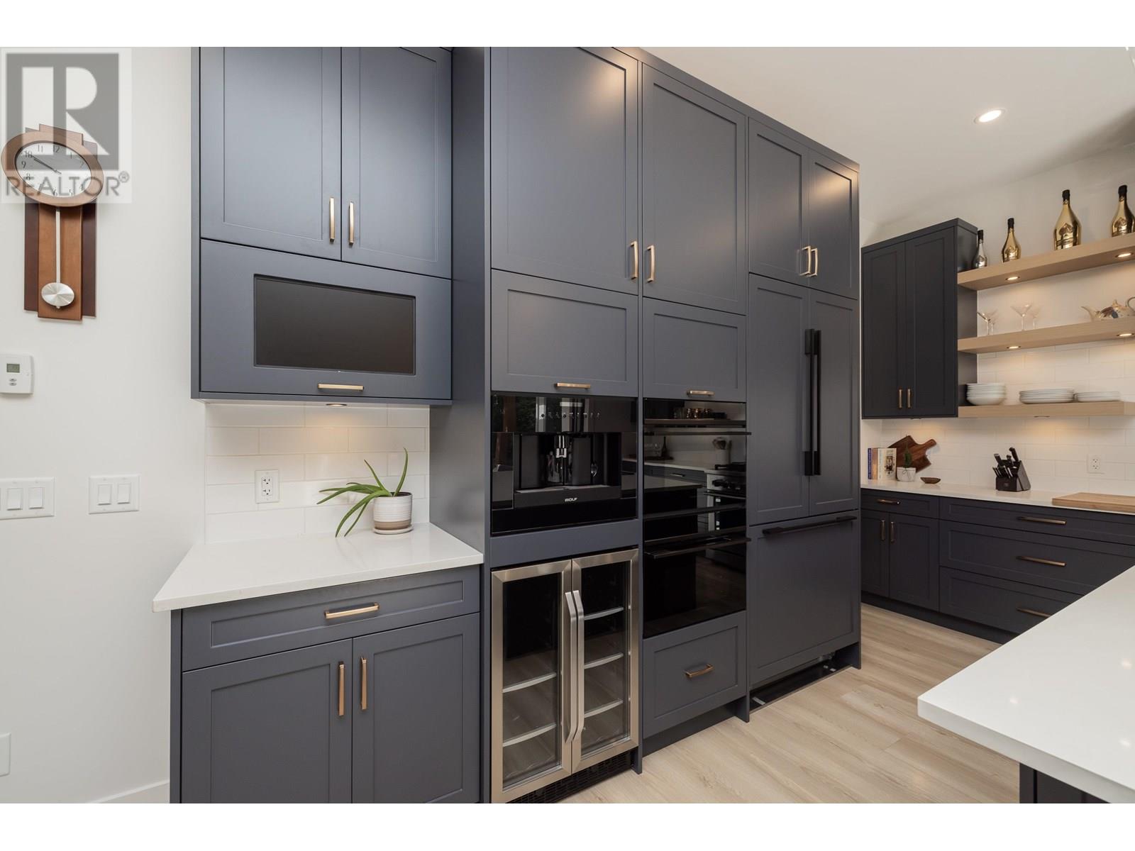 222 66 Street, Delta, British Columbia  V4L 1M8 - Photo 10 - R3013998