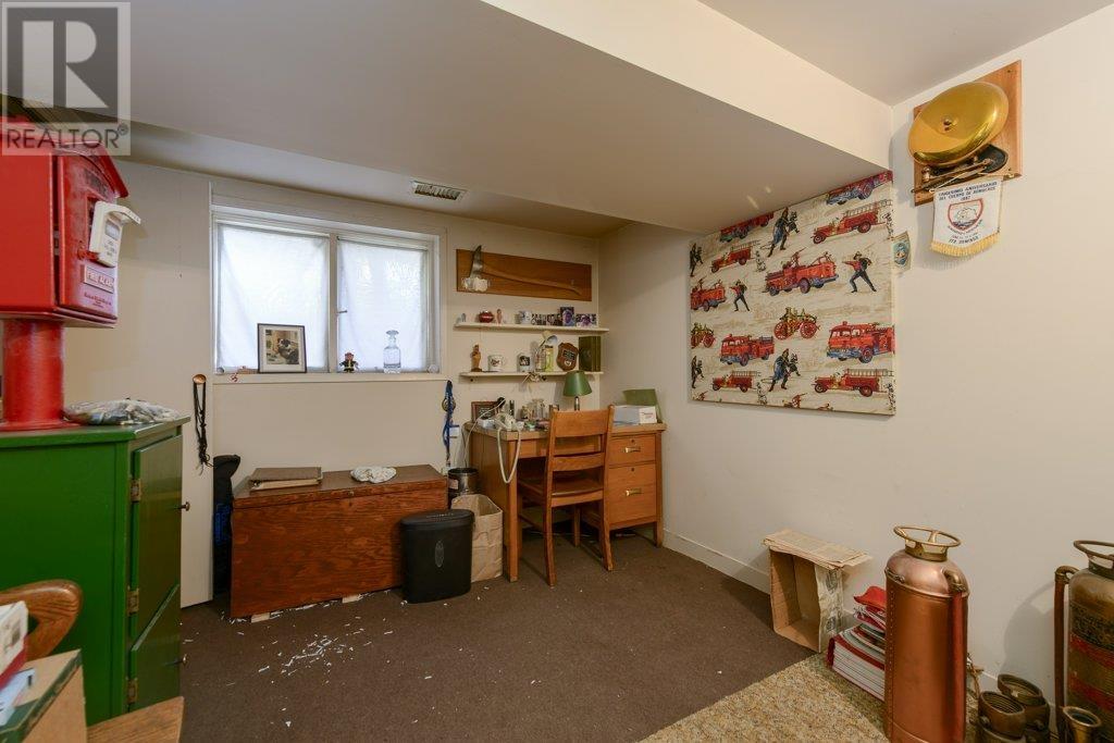 535 W 15th Street, North Vancouver, British Columbia  V7M 1S8 - Photo 21 - R3014004