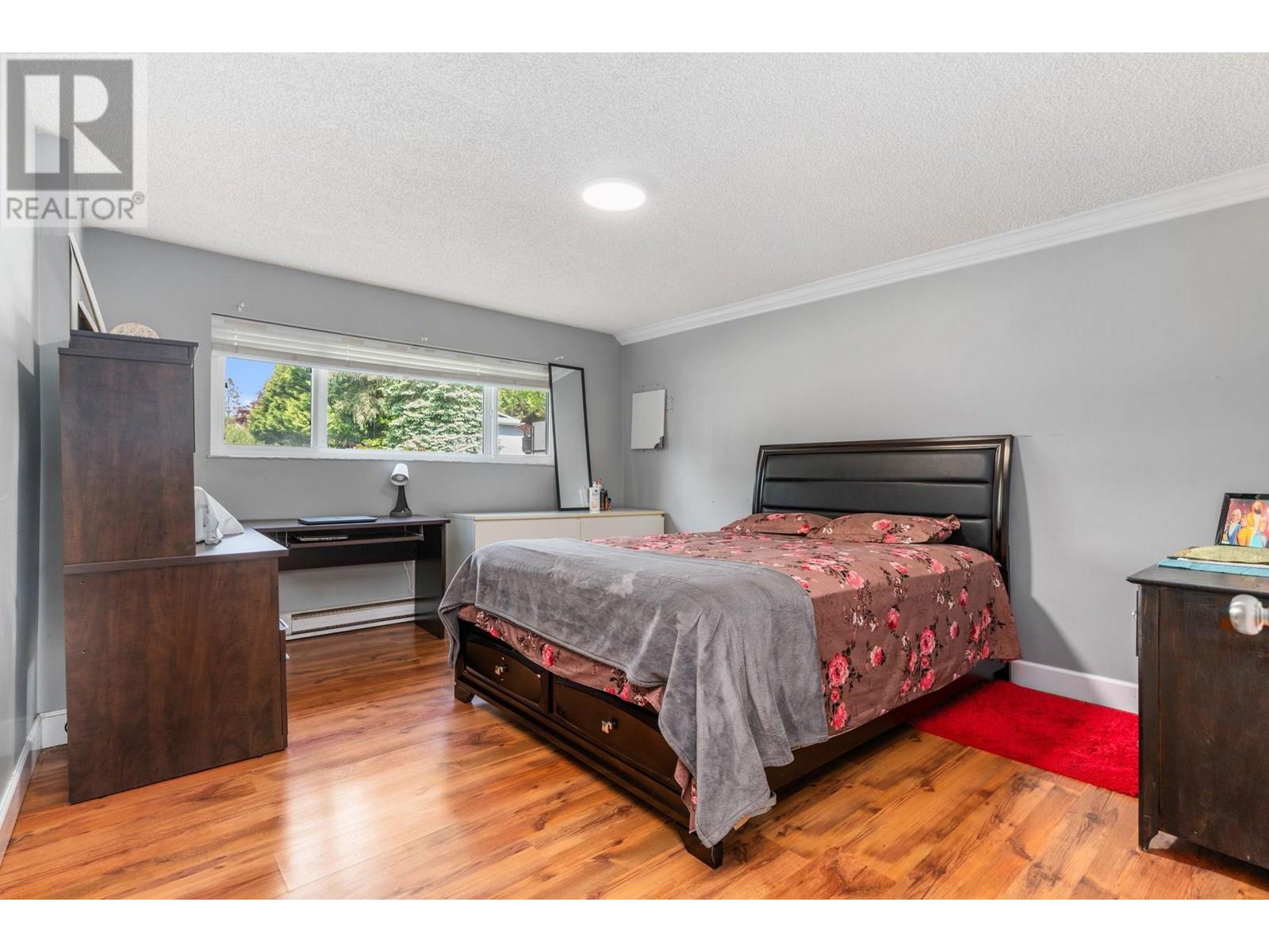 22950 Cliff Avenue, Maple Ridge, British Columbia  V2X 7Z9 - Photo 16 - R3014007