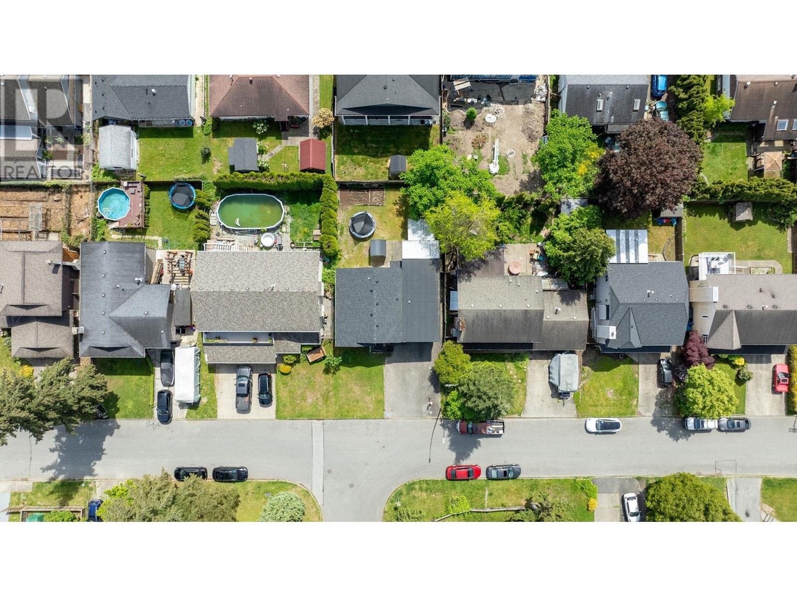22950 Cliff Avenue, Maple Ridge, British Columbia  V2X 7Z9 - Photo 23 - R3014007
