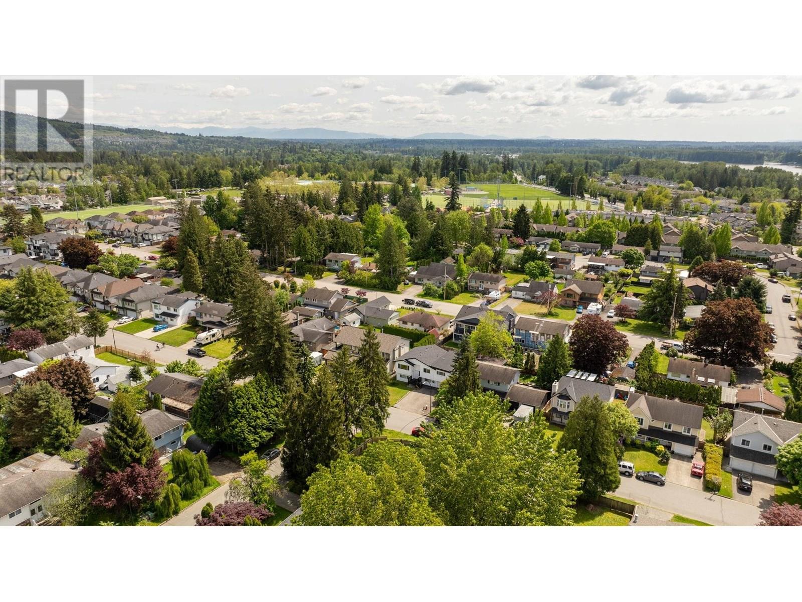 22950 Cliff Avenue, Maple Ridge, British Columbia  V2X 7Z9 - Photo 30 - R3014007
