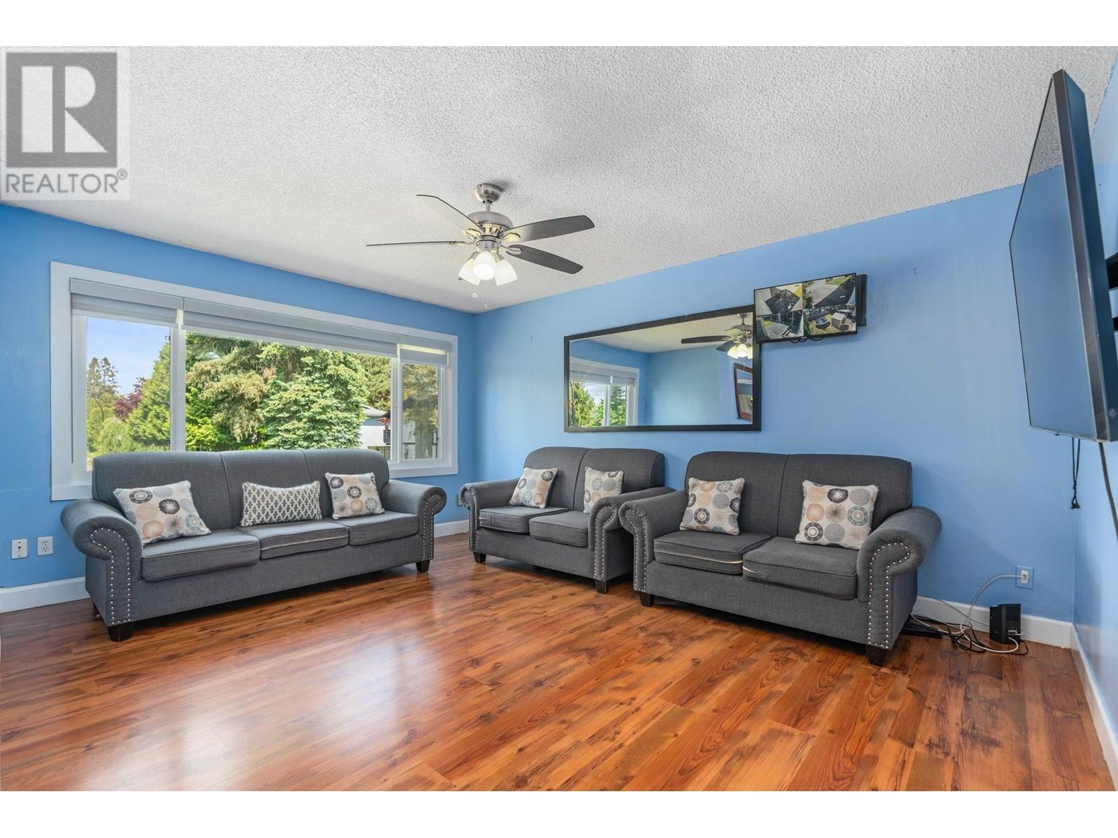22950 Cliff Avenue, Maple Ridge, British Columbia  V2X 7Z9 - Photo 4 - R3014007