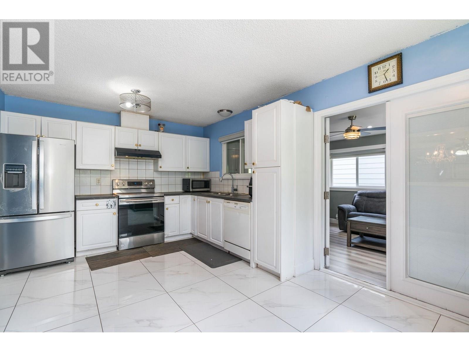 22950 Cliff Avenue, Maple Ridge, British Columbia  V2X 7Z9 - Photo 7 - R3014007
