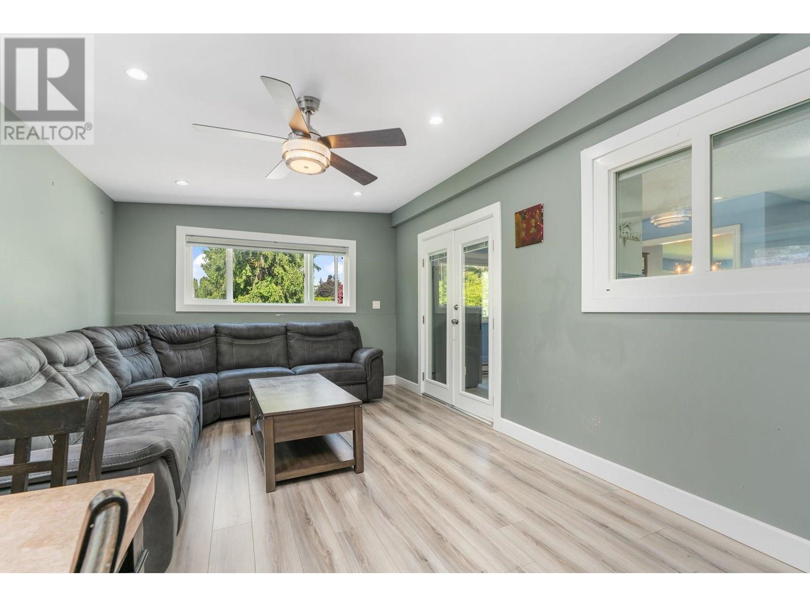 22950 Cliff Avenue, Maple Ridge, British Columbia  V2X 7Z9 - Photo 9 - R3014007