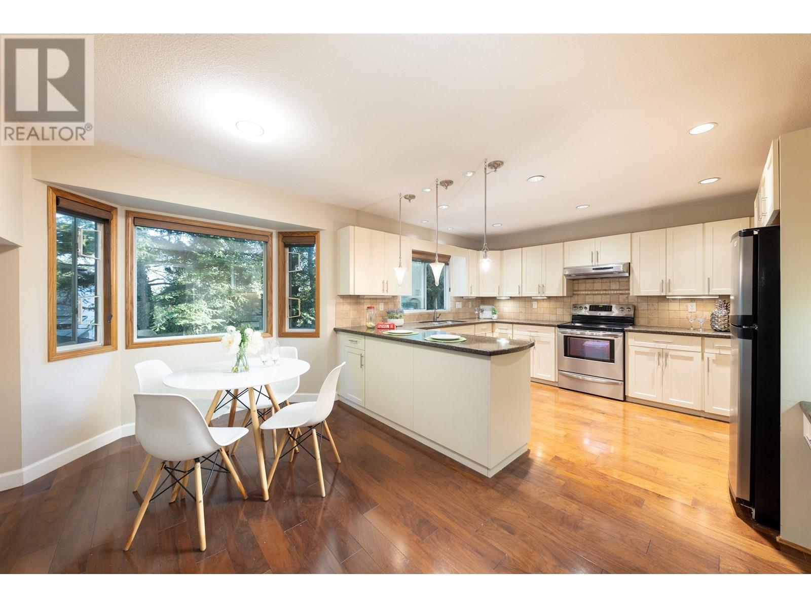 1936 Eureka Avenue, Port Coquitlam, British Columbia  V3C 5P5 - Photo 12 - R3014012