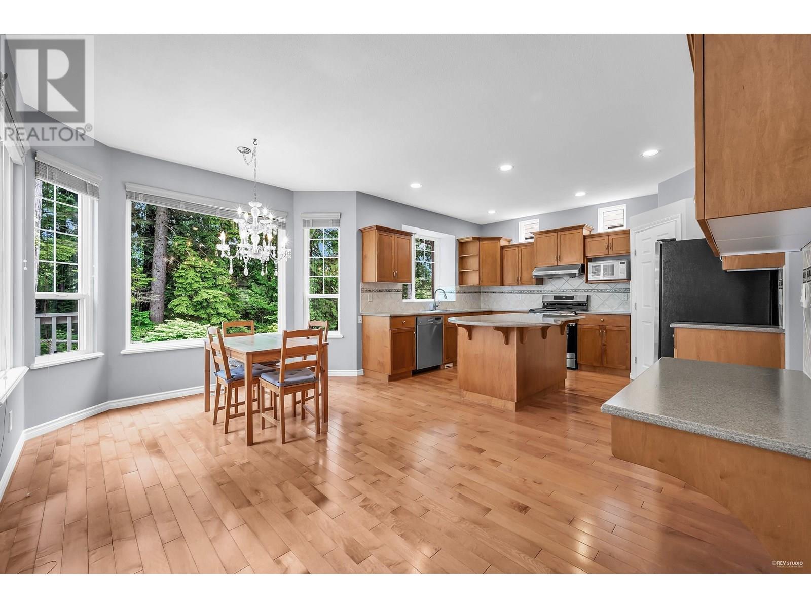3269 Chartwell Grn, Coquitlam, British Columbia  V3E 3M9 - Photo 10 - R3014017
