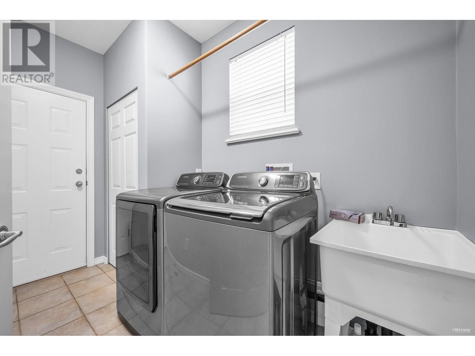 3269 Chartwell Grn, Coquitlam, British Columbia  V3E 3M9 - Photo 14 - R3014017