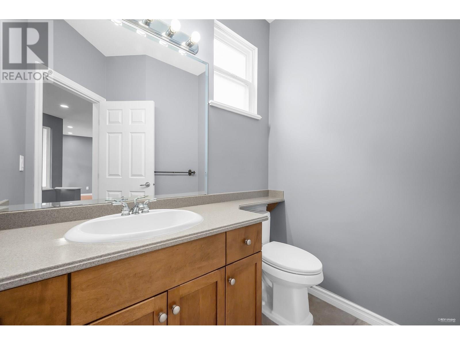 3269 Chartwell Grn, Coquitlam, British Columbia  V3E 3M9 - Photo 15 - R3014017