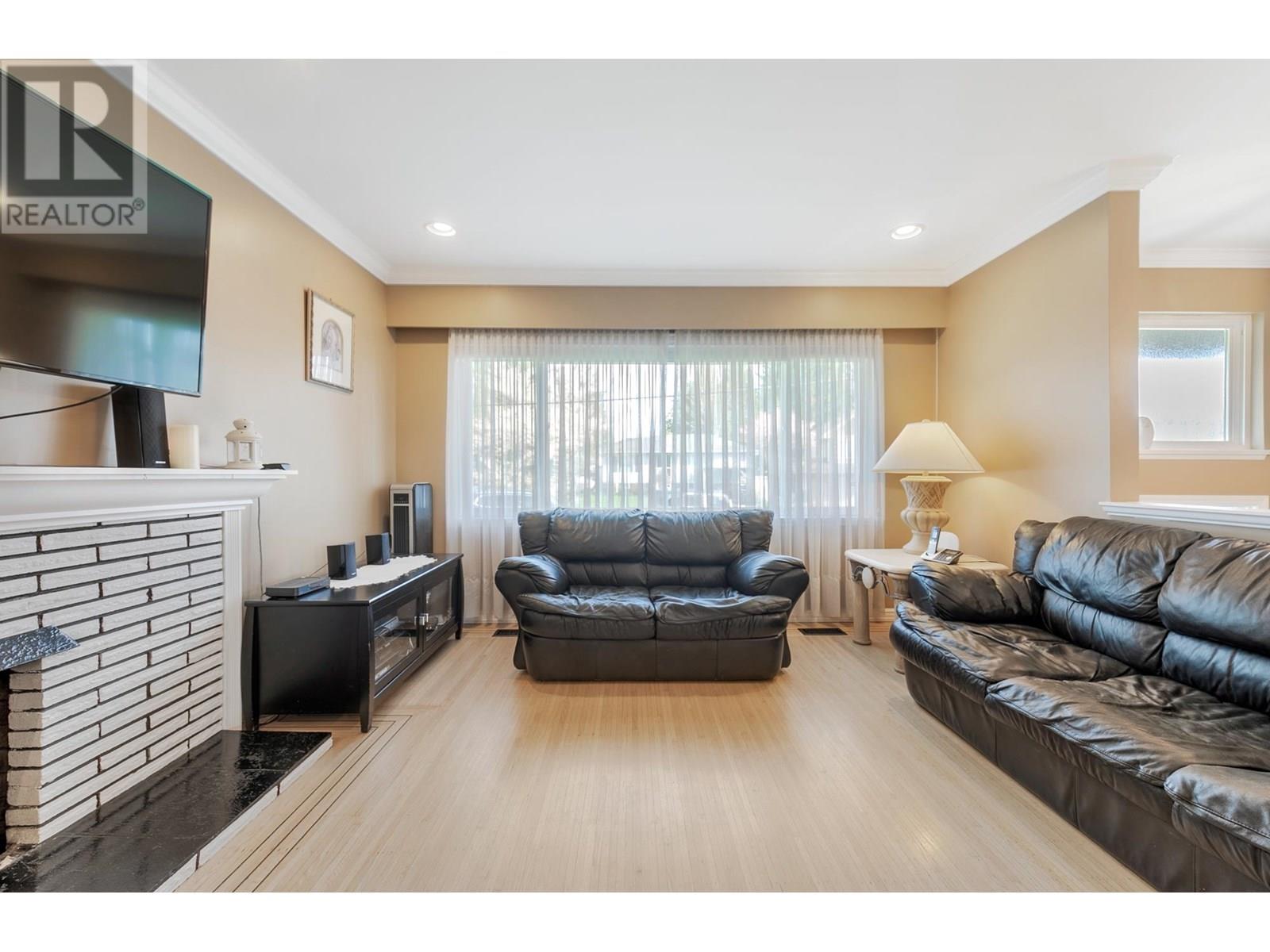 325 Seaview Drive, Port Moody, British Columbia  V3H 1P1 - Photo 9 - R3014036