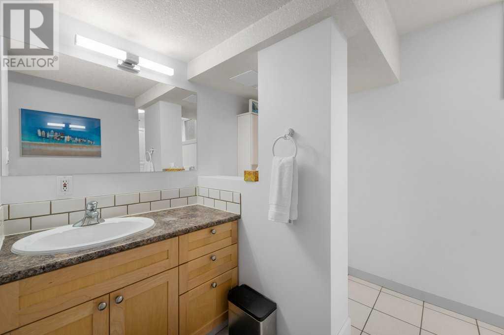 1408 Remington Road Ne, Calgary, Alberta  T2E 5K5 - Photo 32 - A2221895
