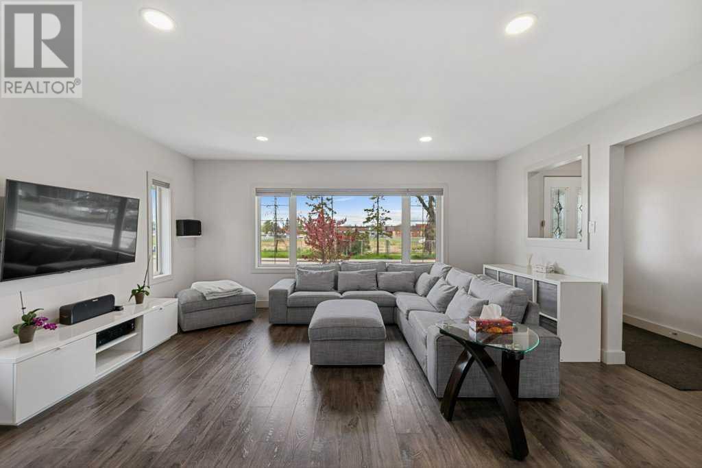 1408 Remington Road Ne, Calgary, Alberta  T2E 5K5 - Photo 9 - A2221895