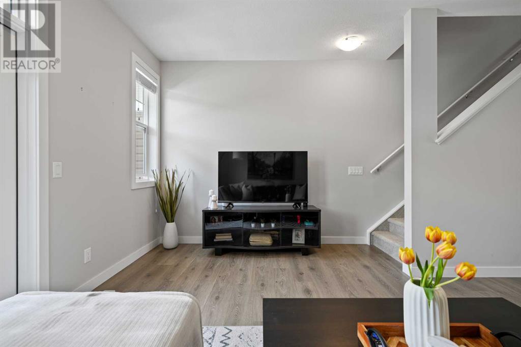 207 Legacy Common Se, Calgary, Alberta  T2X 4H9 - Photo 7 - A2222546