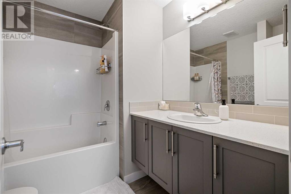 207 Legacy Common Se, Calgary, Alberta  T2X 4H9 - Photo 24 - A2222546